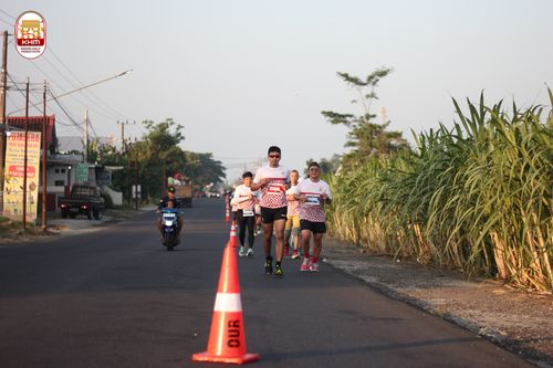 Race photo from Kediri Half Marathon 2024