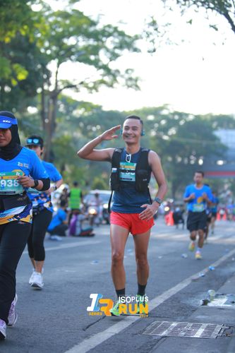 Race photo from Isoplus Run 2024 Surabaya