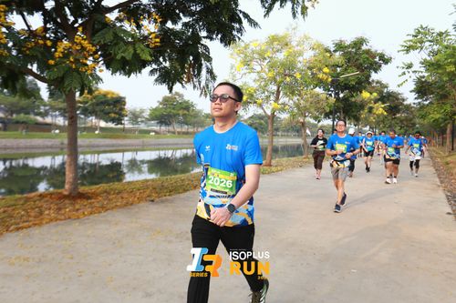Race photo from ISOPlus Run 2024 Jakarta