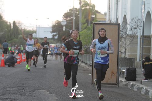 Race photo from Jabar Run 10K 2024