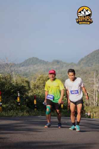 Race photo from Kelud Vertical Challenge 2024