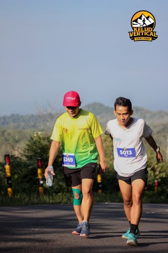 Race photo from Kelud Vertical Challenge 2024