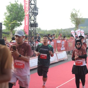 Race photo from KEDIRI HALF MARATHON 2026