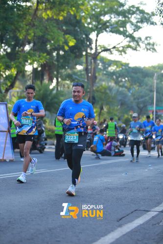 Race photo from Isoplus Run 2024 Surabaya