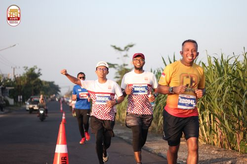 Race photo from Kediri Half Marathon 2024