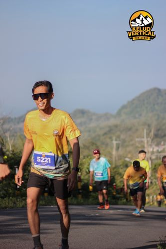 Race photo from Kelud Vertical Challenge 2024