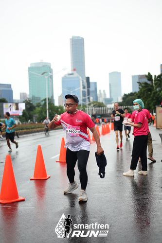 Race photo from Smartfren Run 2024