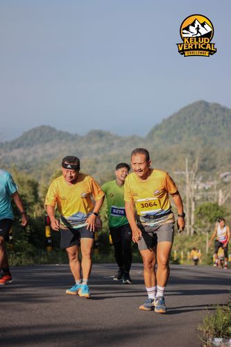 Race photo from Kelud Vertical Challenge 2024