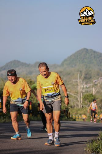 Race photo from Kelud Vertical Challenge 2024