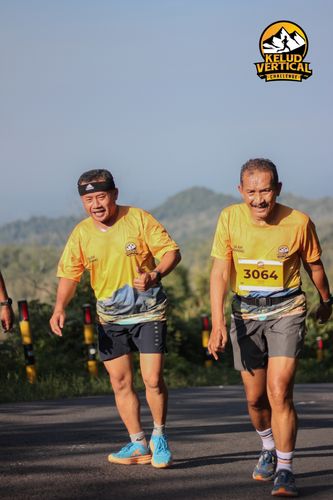 Race photo from Kelud Vertical Challenge 2024