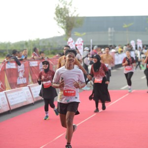 Race photo from KEDIRI HALF MARATHON 2026