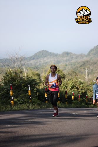 Race photo from Kelud Vertical Challenge 2024