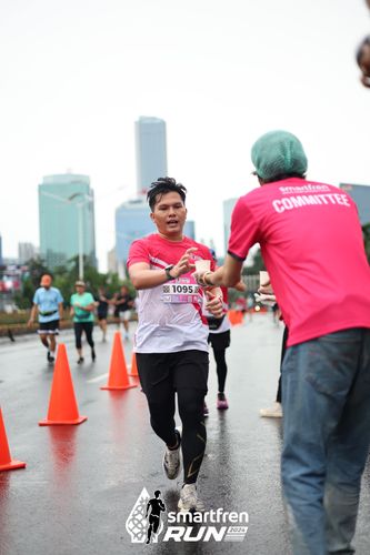 Race photo from Smartfren Run 2024