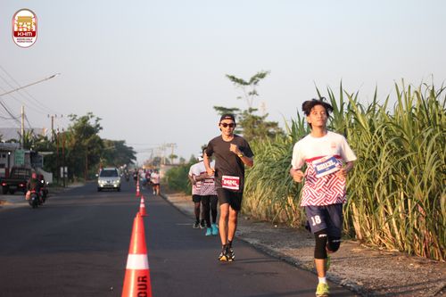 Race photo from Kediri Half Marathon 2024