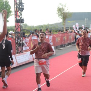 Race photo from KEDIRI HALF MARATHON 2026