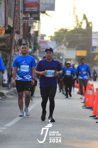 Race photo from Jabar Run 10K 2024