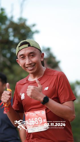 Race photo from Arutmin Borneo Run 2024