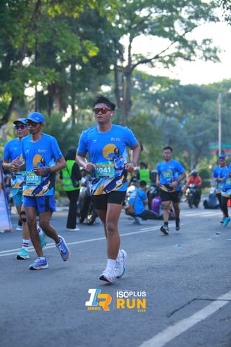 Race photo from Isoplus Run 2024 Surabaya