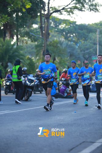 Race photo from Isoplus Run 2024 Surabaya