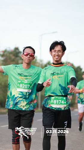 Race photo from Arutmin Borneo Run 2024