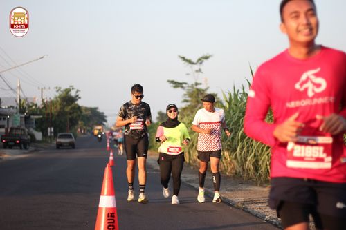 Race photo from Kediri Half Marathon 2024