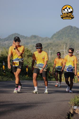Race photo from Kelud Vertical Challenge 2024