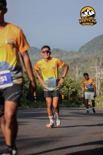 Race photo from Kelud Vertical Challenge 2024
