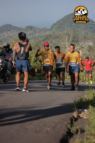 Race photo from Kelud Vertical Challenge 2024