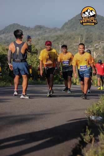 Race photo from Kelud Vertical Challenge 2024