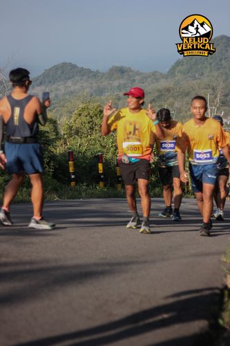Race photo from Kelud Vertical Challenge 2024