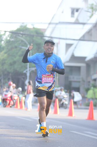 Race photo from Isoplus Run 2024 Surabaya