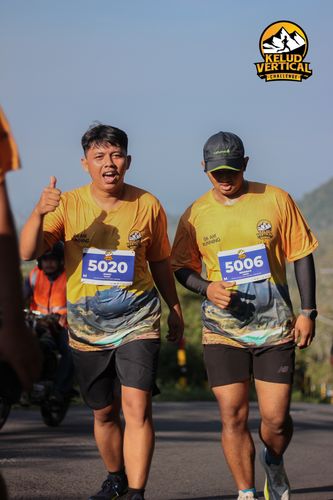 Race photo from Kelud Vertical Challenge 2024