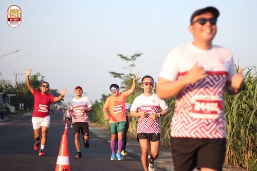 Race photo from Kediri Half Marathon 2024