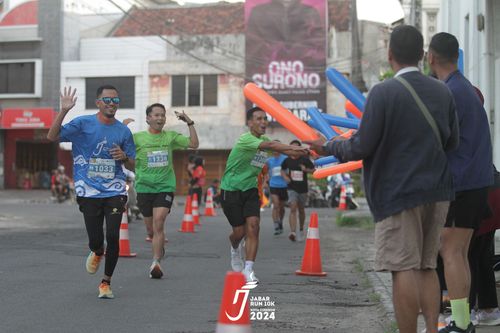 Race photo from Jabar Run 10K 2024