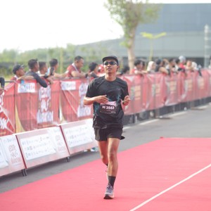 Race photo from KEDIRI HALF MARATHON 2026