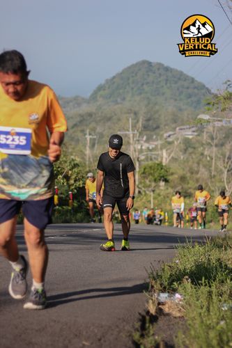 Race photo from Kelud Vertical Challenge 2024