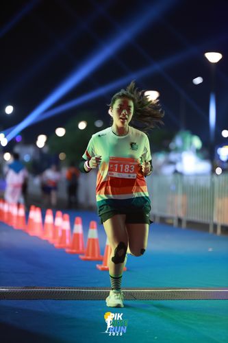 Race photo from PIK NITE RUN 2025