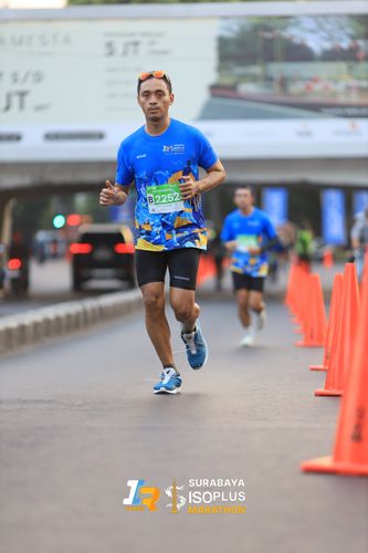 Race photo from SURABAYA ISOPLUS MARATHON 2025