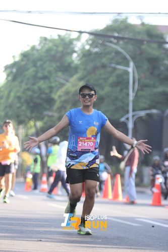 Race photo from Isoplus Run 2024 Surabaya