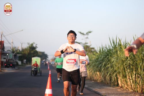 Race photo from Kediri Half Marathon 2024