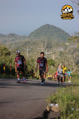 Race photo from Kelud Vertical Challenge 2024