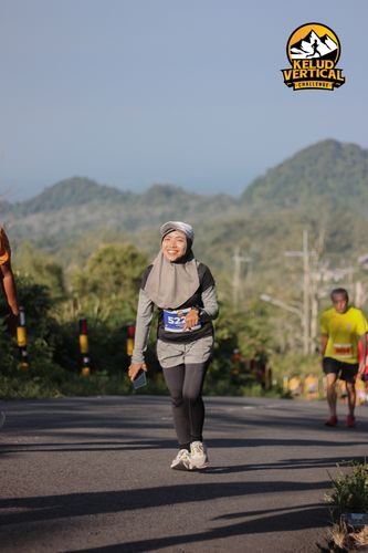 Race photo from Kelud Vertical Challenge 2024