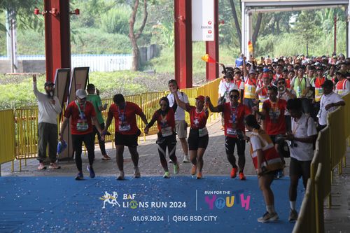Race photo from BAF LIONS RUN 2024