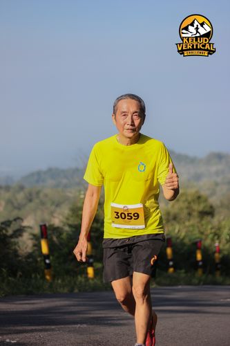 Race photo from Kelud Vertical Challenge 2024