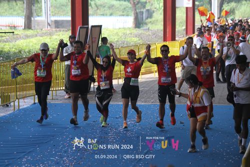 Race photo from BAF LIONS RUN 2024