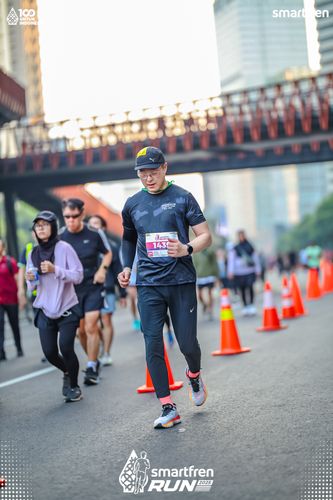 Race photo from Smartfren Run 2025 
