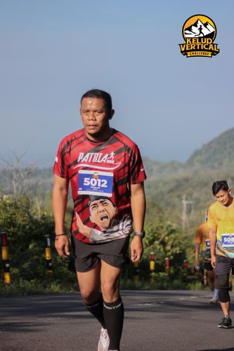 Race photo from Kelud Vertical Challenge 2024