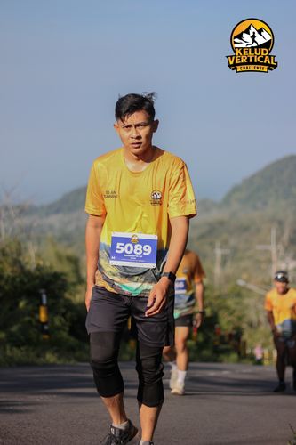 Race photo from Kelud Vertical Challenge 2024