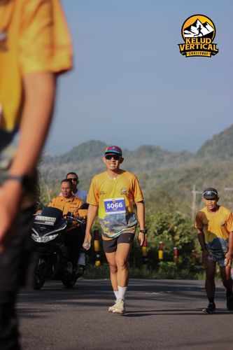 Race photo from Kelud Vertical Challenge 2024