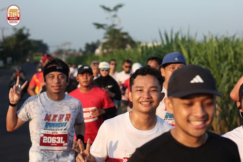 Race photo from Kediri Half Marathon 2024